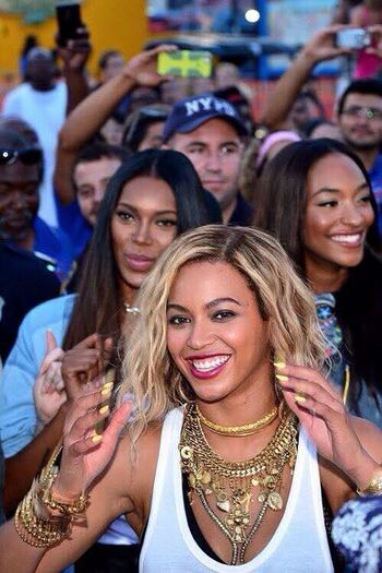 Beyoncé Knowles Leaked Nude OnlyFans (Photo 17)
