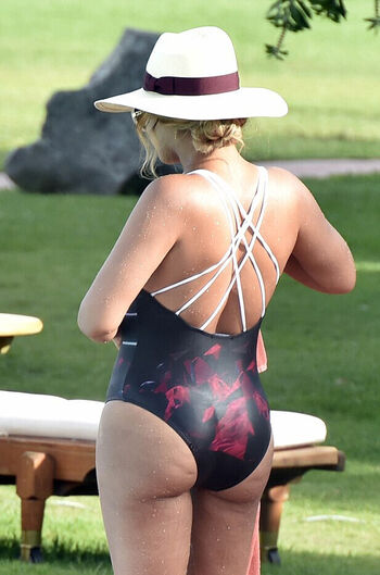 Beyoncé Leaked Nude OnlyFans (Photo 8)