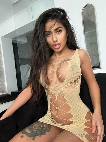 Bianca Noir Leaked Nude OnlyFans (Photo 9)