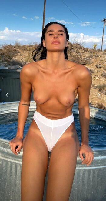 Bianca Van Damme Leaked Nude OnlyFans (Photo 9)