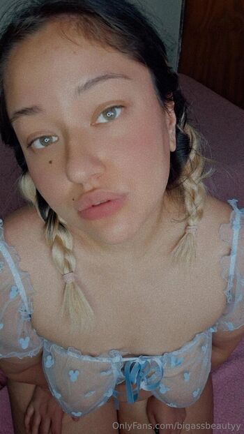 bigassbeautyy
