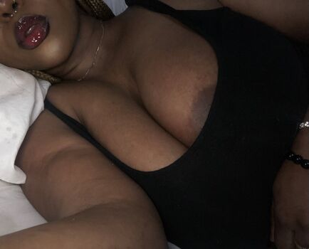 Bigtitti3barbie Leaked Nude OnlyFans (Photo 7)