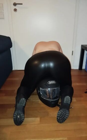BikerGirl97 Leaked Nude OnlyFans (Photo 11)