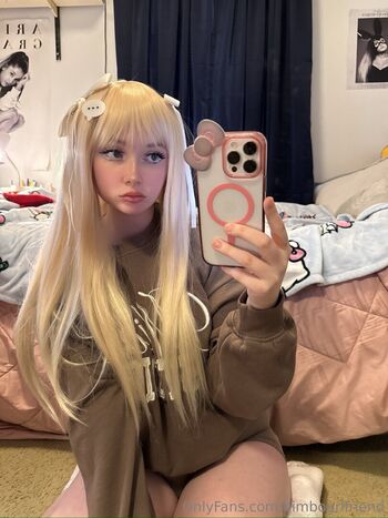 bimbogrlfriend