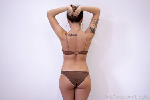 blogika Leaked Nude OnlyFans (Photo 22)