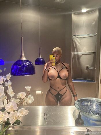 Blondiebandz Leaked Nude OnlyFans (Photo 6)