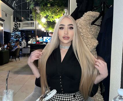 BlondieLana