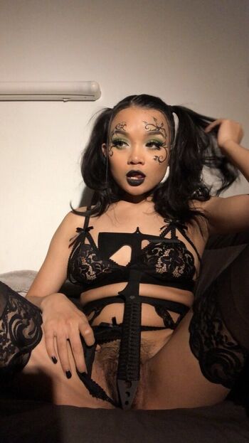 Bloodblossom_ Leaked Nude OnlyFans (Photo 16)