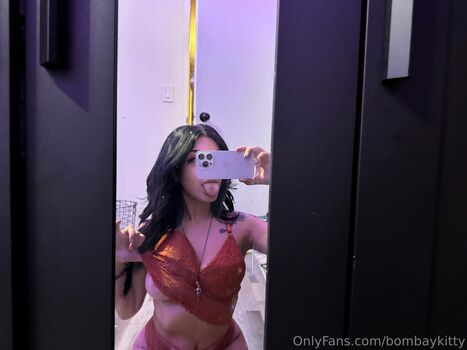 bombaykitty Leaked Nude OnlyFans (Photo 27)
