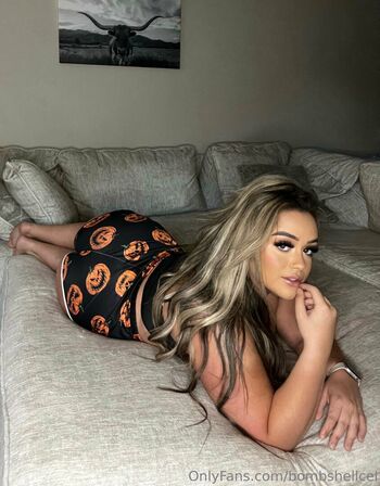 bombshellcel Leaked Nude OnlyFans (Photo 14)