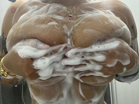 boobiesaur Leaked Nude OnlyFans (Photo 25)