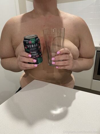 boobs-beer Leaked Nude OnlyFans (Photo 8)