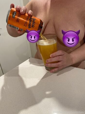 boobs-beer Leaked Nude OnlyFans (Photo 12)