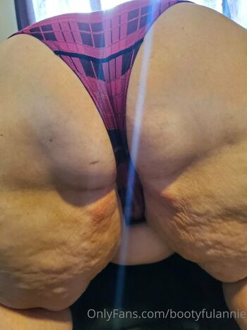 bootyfulannie