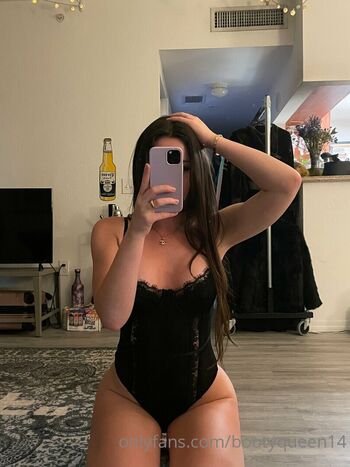 Bootyqueen14