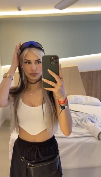 Bougebby Leaked Nude OnlyFans (Photo 42)