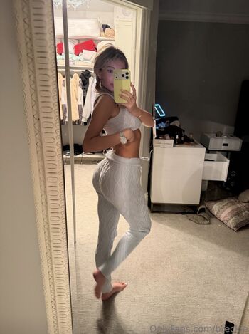 Br3ckie Hi11 Leaked Nude OnlyFans (Photo 39)