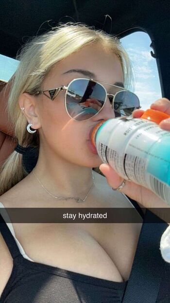 Breckie Hill Leaked Nude OnlyFans (Photo 1303)