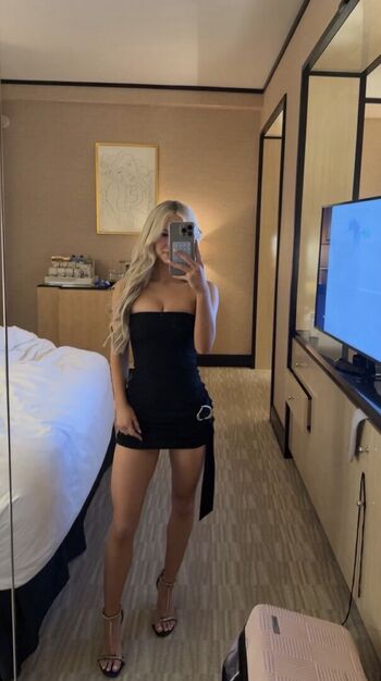 Breese Maroc Leaked Nude OnlyFans (Photo 1)