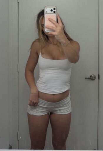 Breleigh Davis Leaked Nude OnlyFans (Photo 23)