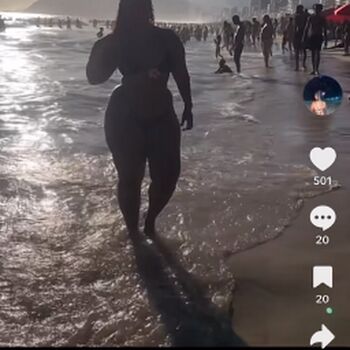 Brendinha Candido Leaked Nude OnlyFans (Photo 1)