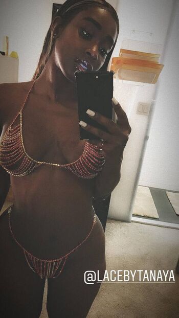 Bria Myles Leaked Nude OnlyFans (Photo 17)