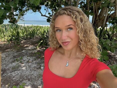 Bridget Bruchalski Leaked Nude OnlyFans (Photo 4)
