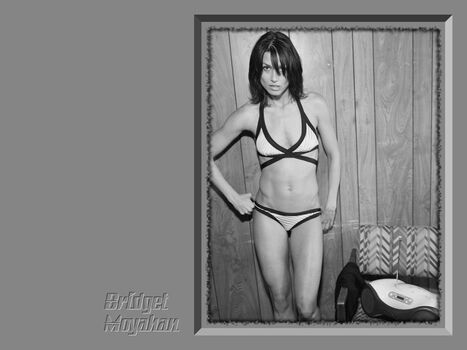 Bridget Moynahan Leaked Nude OnlyFans (Photo 21)