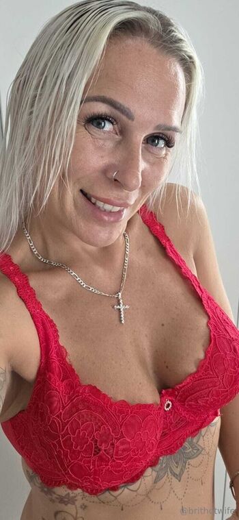brithotwife