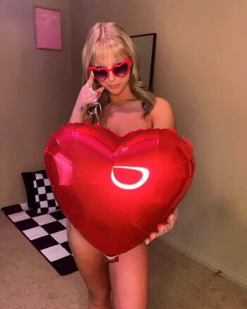 Britt Britt Leaked Nude OnlyFans (Photo 19)