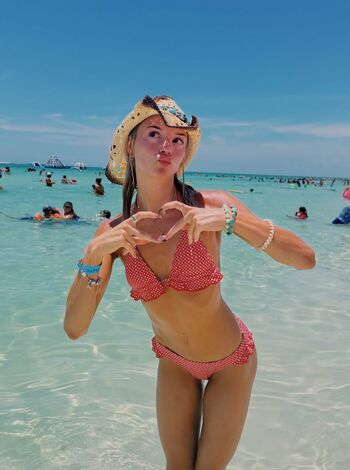 Brooklynn Kucirek Leaked Nude OnlyFans (Photo 1)