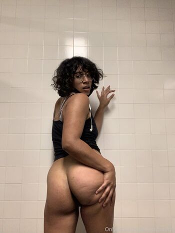 brownbunnyy Leaked Nude OnlyFans (Photo 26)