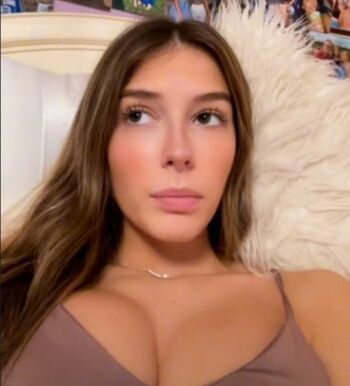 brunettestarbucksaddict