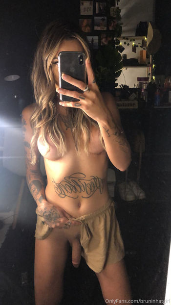 bruninhatgirl Leaked Nude OnlyFans (Photo 18)