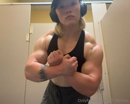 buff_blondie Leaked Nude OnlyFans (Photo 14)
