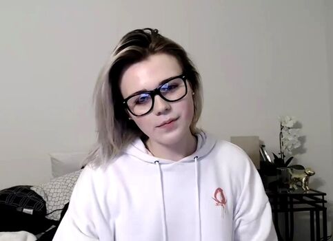 Buitifulblonde Leaked Nude OnlyFans (Photo 1)