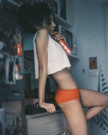 BunnyMutmai Leaked Nude OnlyFans (Photo 37)