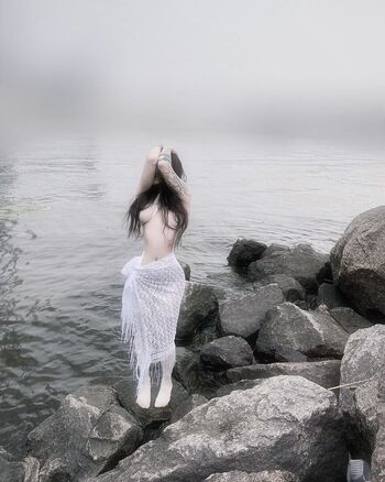 bustynosferatu Leaked Nude OnlyFans (Photo 18)