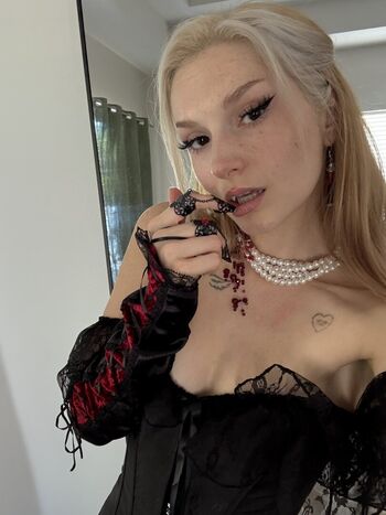 Busy B Asmr Leaked Nude OnlyFans (Photo 795)