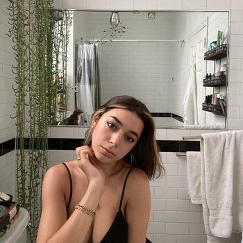 c.millierock Leaked Nude OnlyFans (Photo 10)