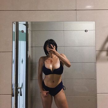 c_zhao_e Leaked Nude OnlyFans (Photo 24)