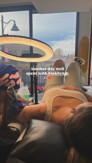Caeli McKay Leaked Nude OnlyFans (Photo 2)