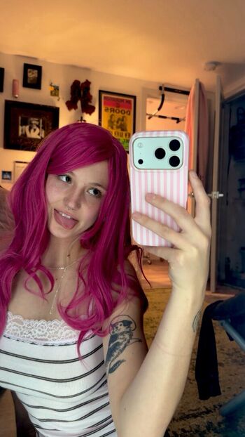 Caffeine_Crushh Leaked Nude OnlyFans (Photo 2)
