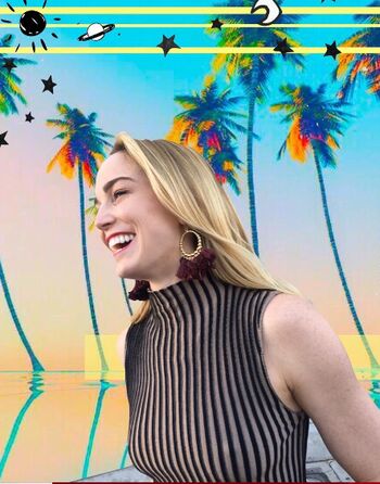 Caity Lotz Leaked Nude OnlyFans (Photo 33)