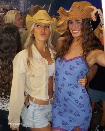 Calysta Belle Leaked Nude OnlyFans (Photo 19)