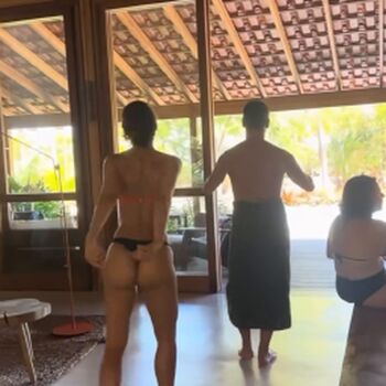 Camila Pitanga Leaked Nude OnlyFans (Photo 12)