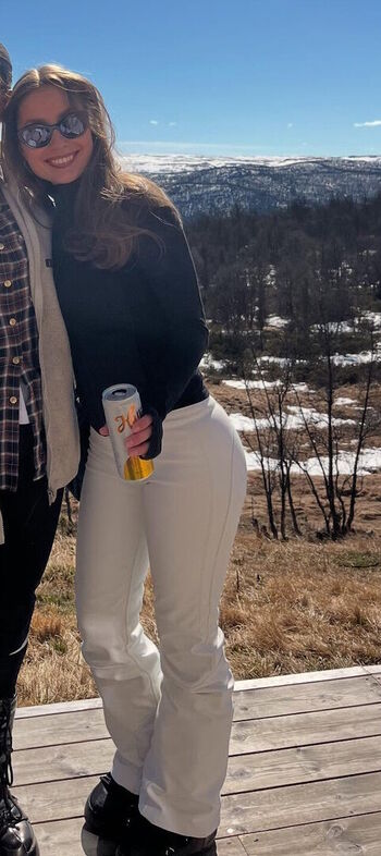Camilla Hasselgård