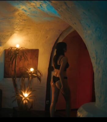Camille Lou Leaked Nude OnlyFans (Photo 4)