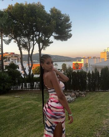 Capeverdian Leaked Nude OnlyFans (Photo 27)