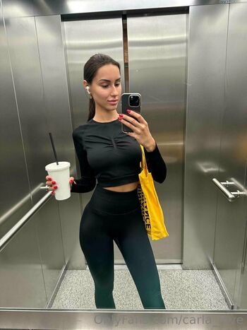 carla_love